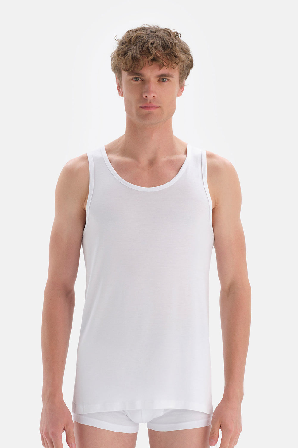 WHITE TANKTOP