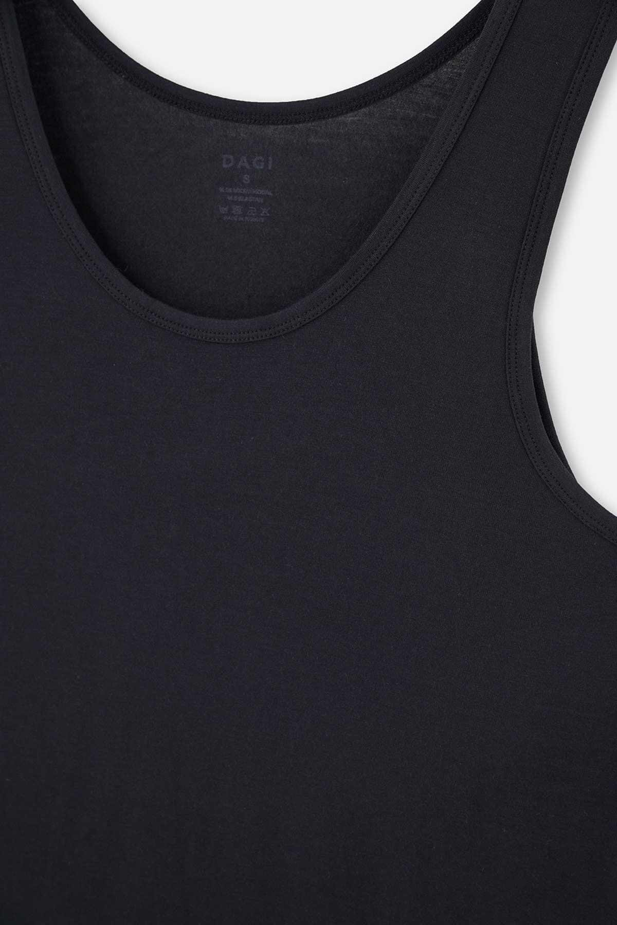 BLACK TANKTOP