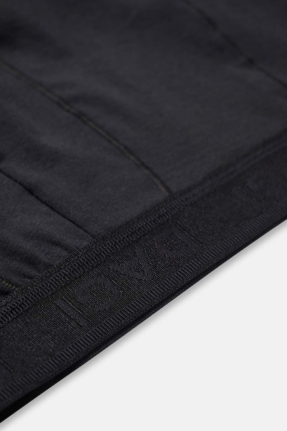 BLACK BOXER