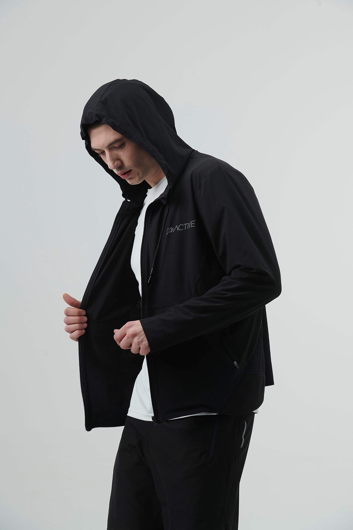 BLACK JACKET