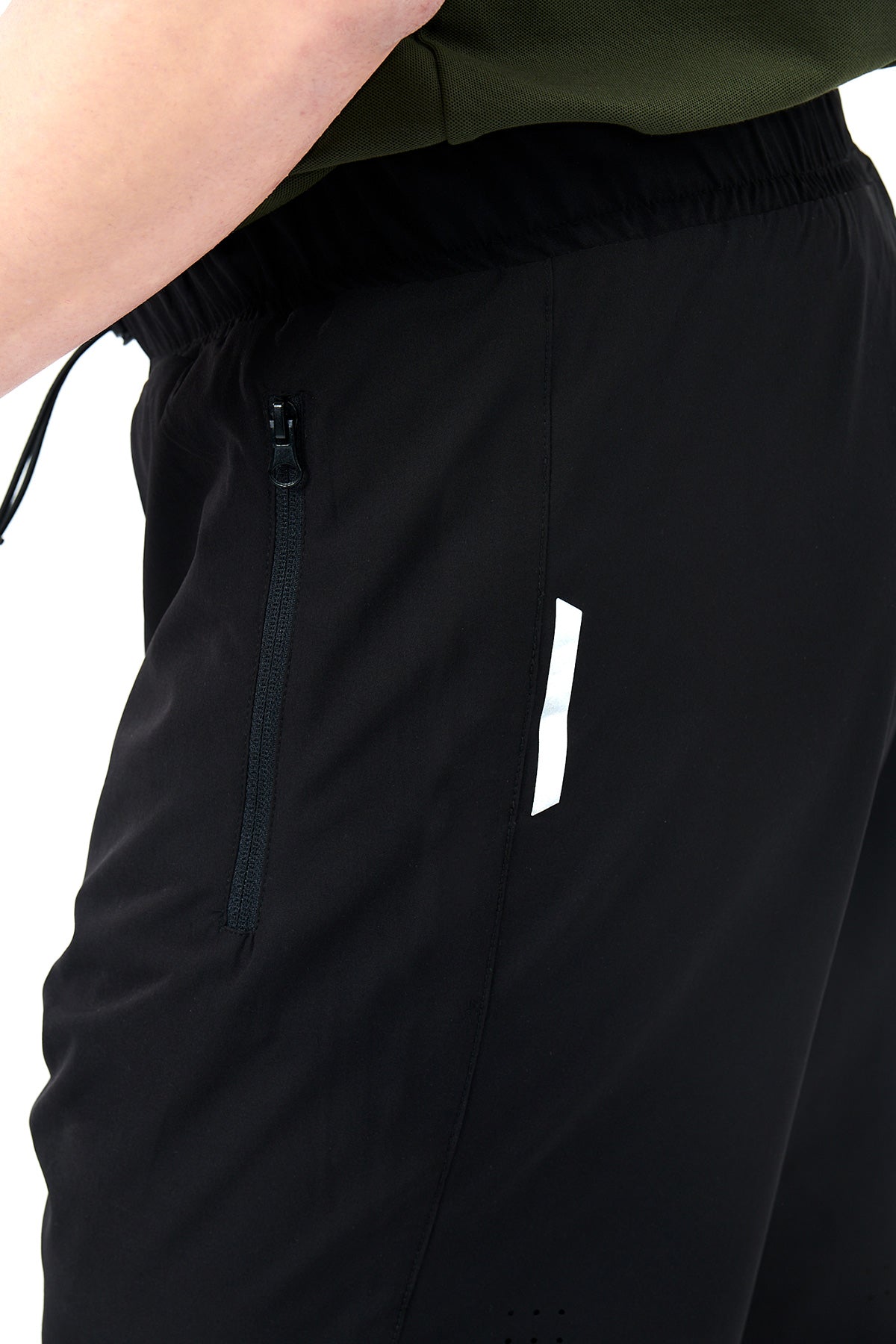 BLACK SHORTS