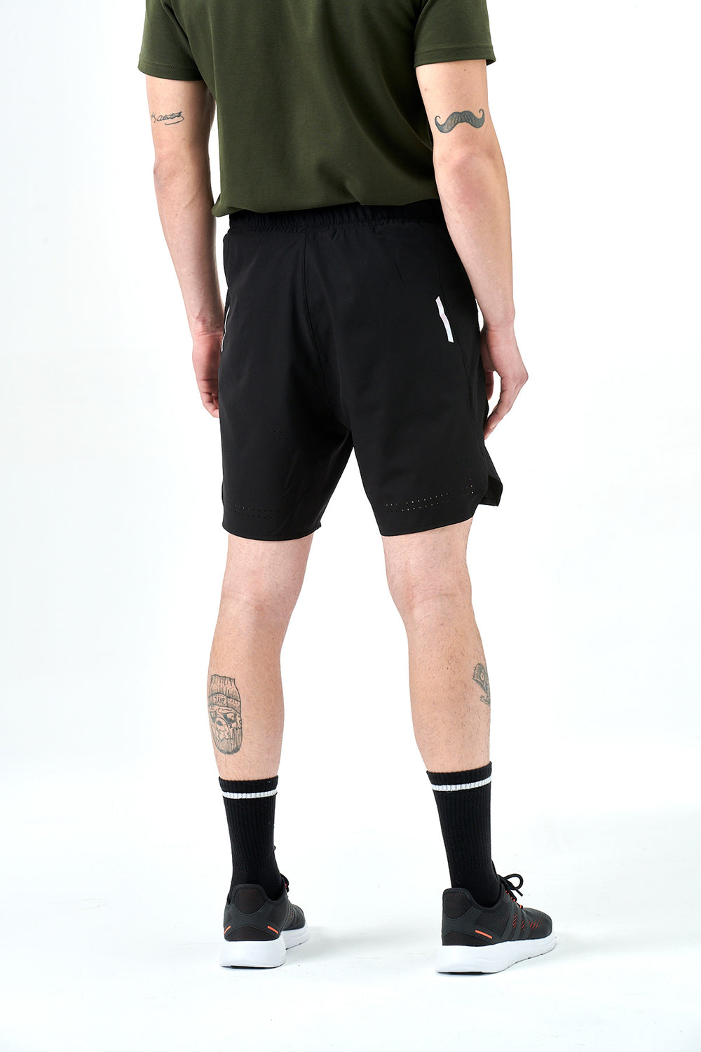 BLACK SHORTS