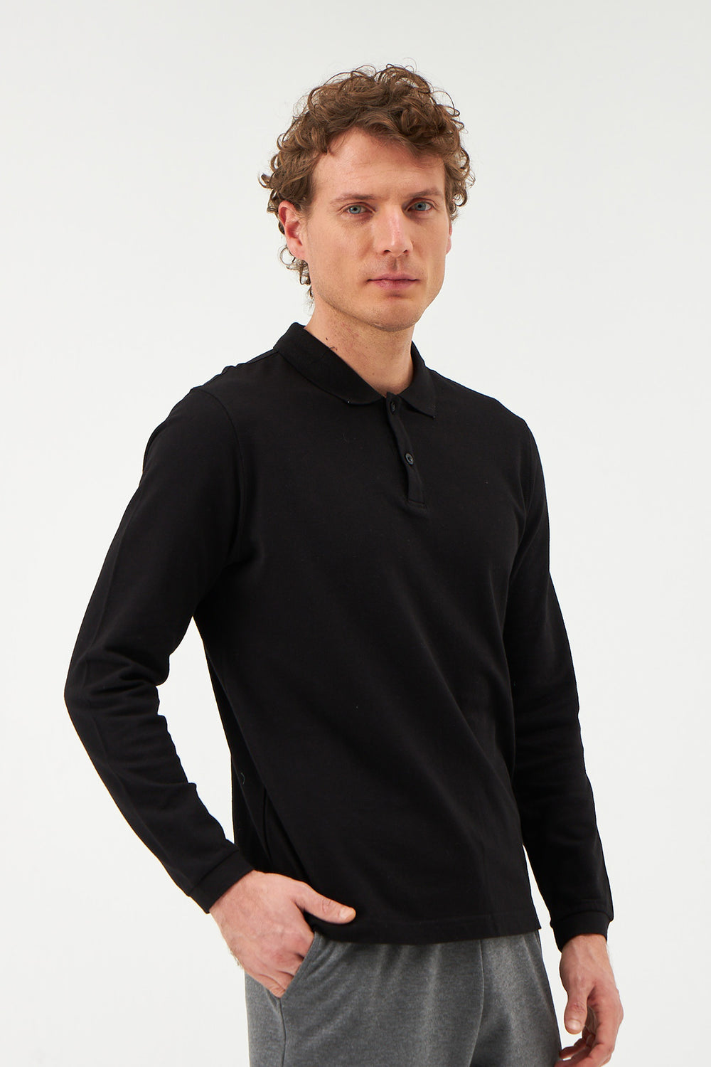 BLACK ONE PIECE TOP- ONE PIECE BOTTOM